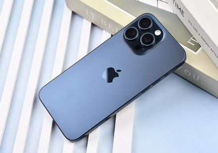营山苹果维修点分享iPhone 15 Pro Max屏幕更换全新实操风险 